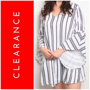 //PLUS SIZE//STRIPED BELL SLEEVES TUNIC
